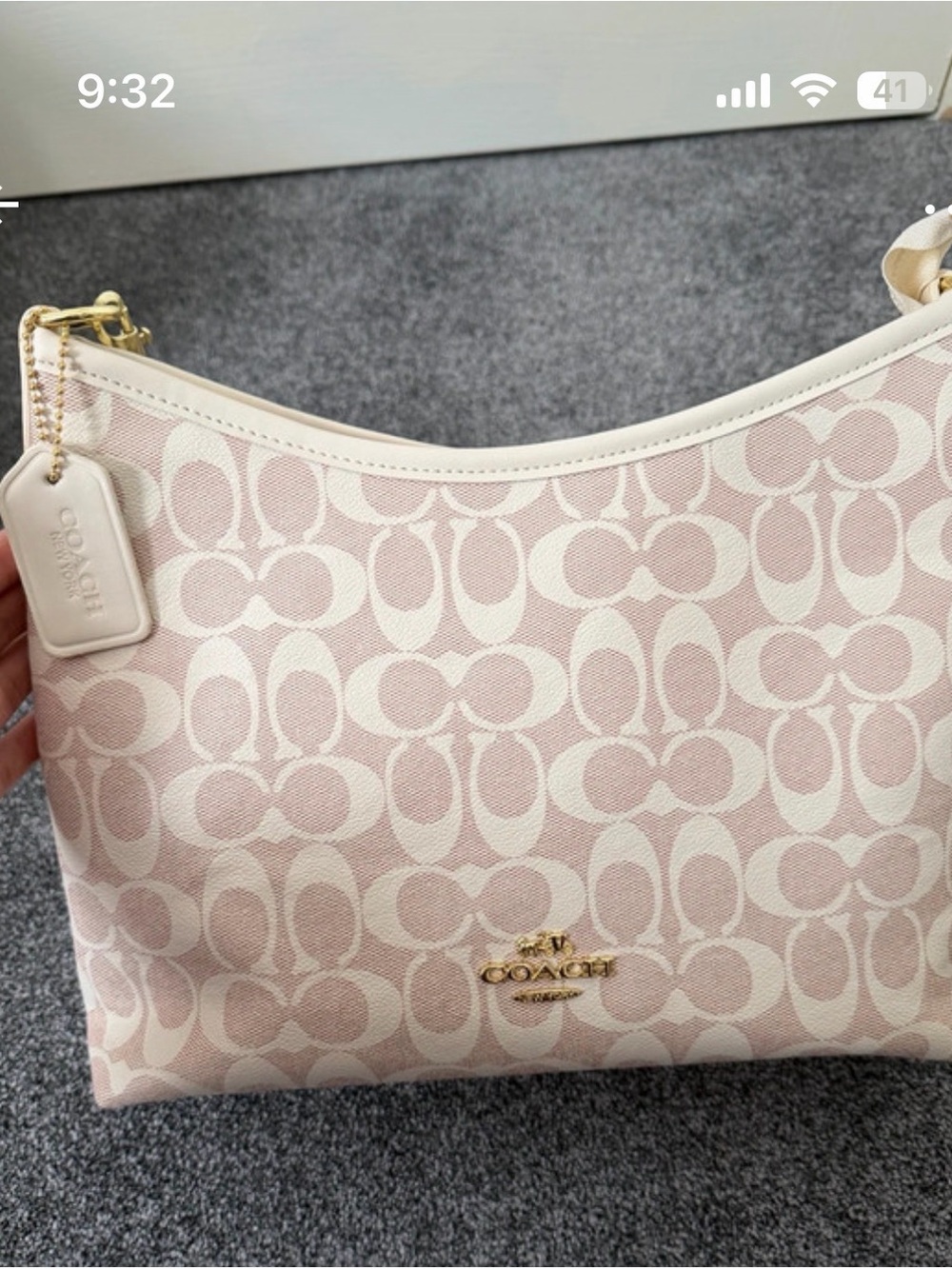 Canvas Shoulder Bag in Light Pink